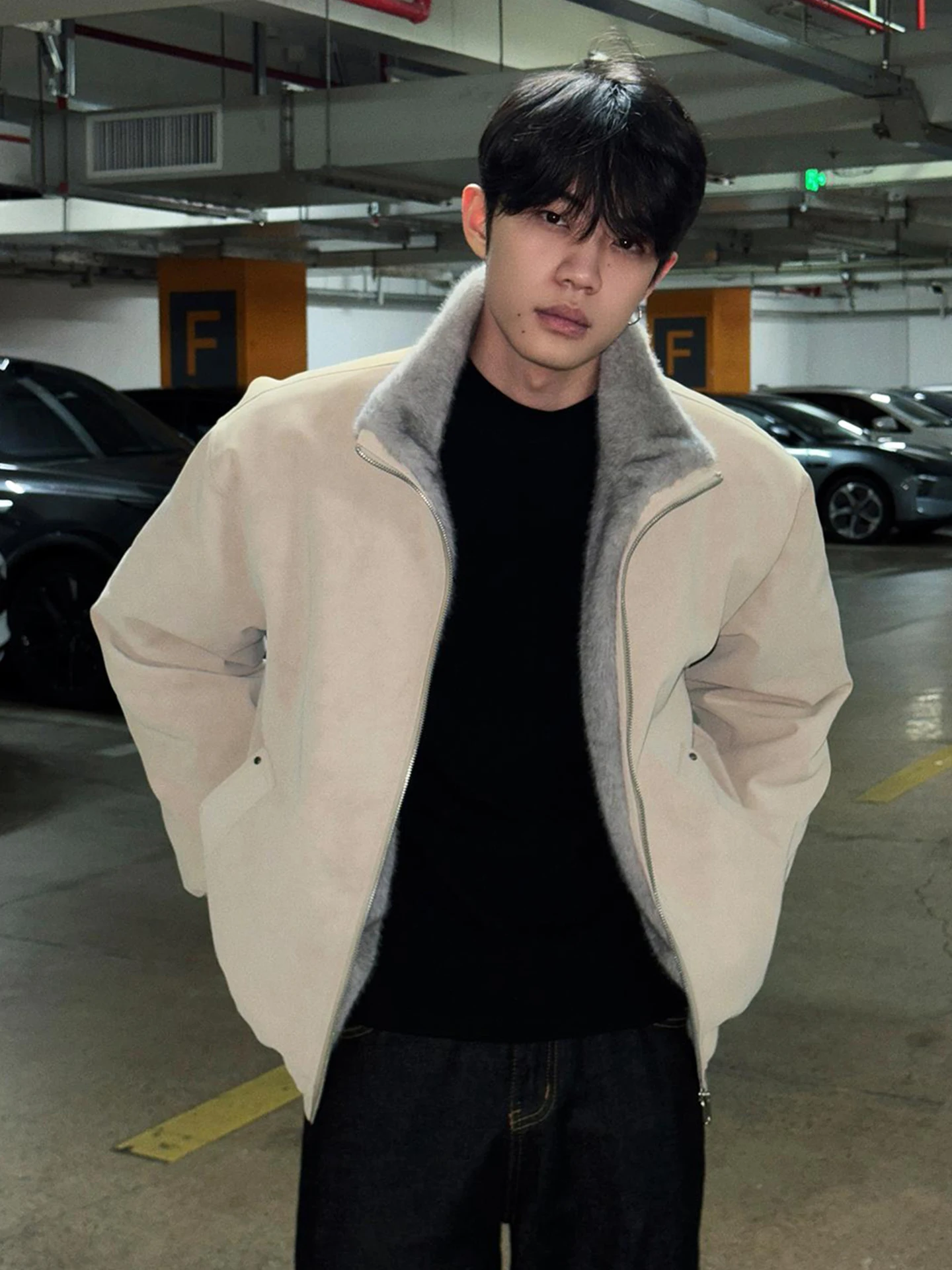 

American Sle Collar Downproof PU Leather Jaet Men's Winter Warm Thiened Cotton Coat ort Sle Fake Mink Fur ort Coat