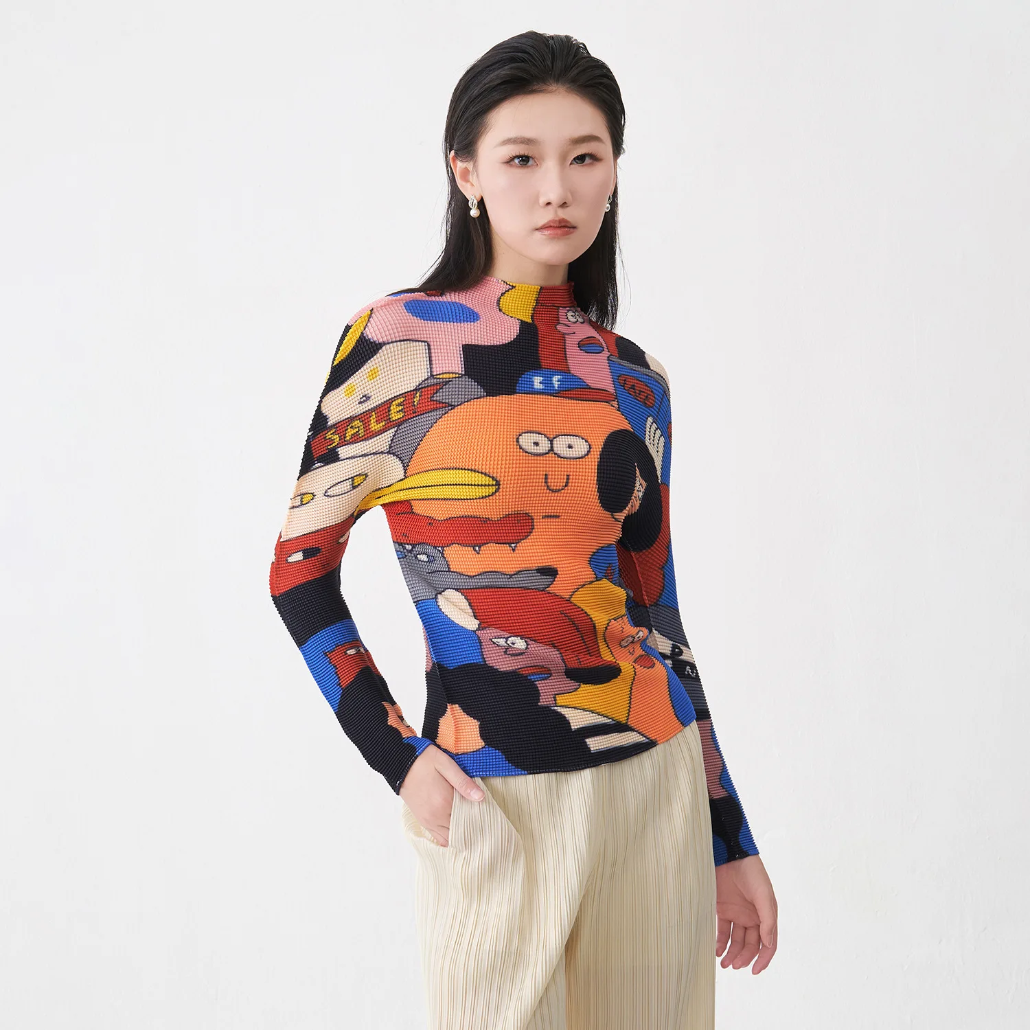 

Miyake Fold 2025 Новая весенне-осенняя женская футболка с длинным рукавом, модный складной свободный принт со складками, облегающий плиссированный топ