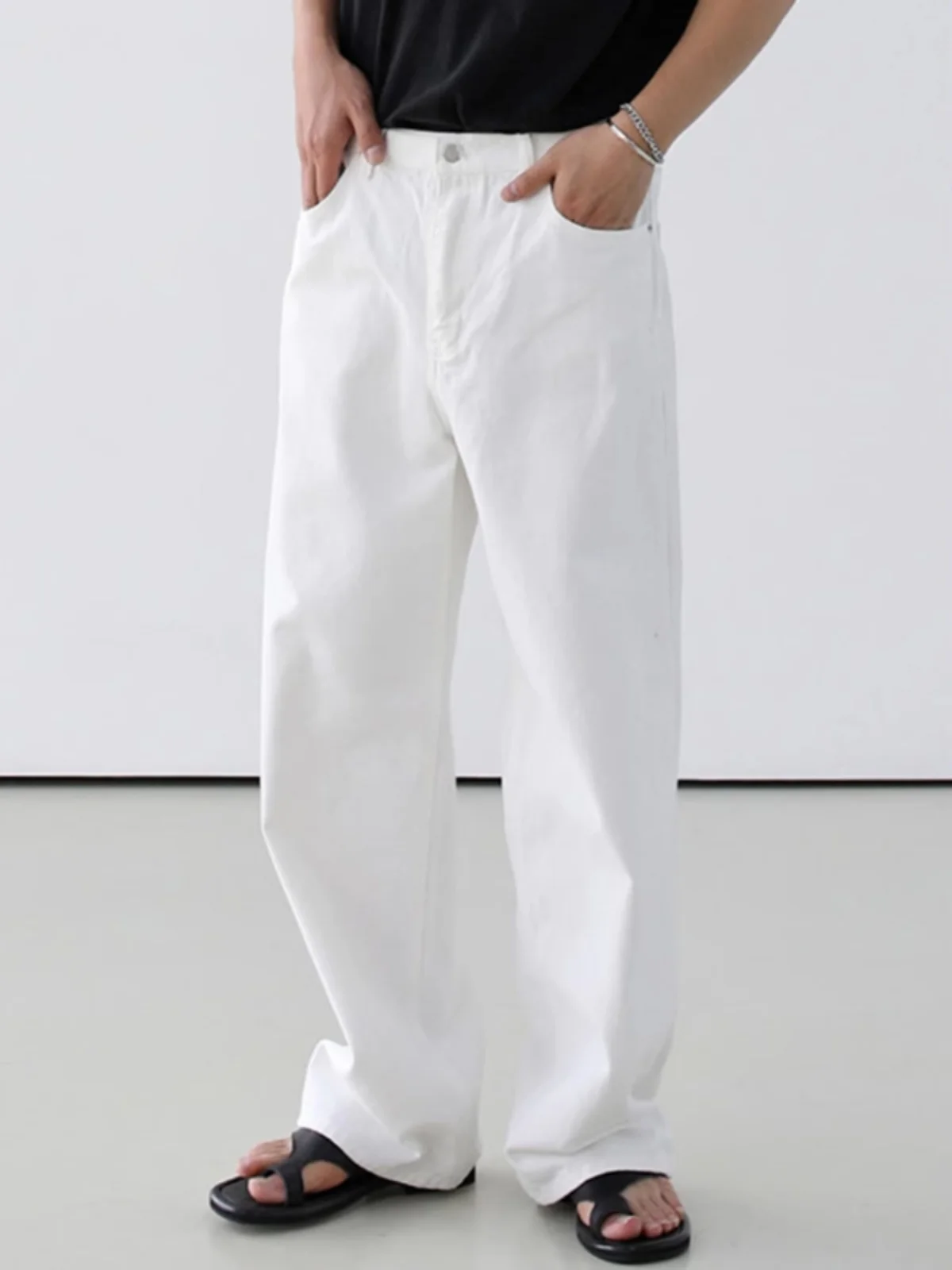 

Мужские джинсы свободного прямого кроя, белые, повседневные, новинка 2025 года, в американском уличном стиле, дизайнерские брюки, молодежный современный стиль