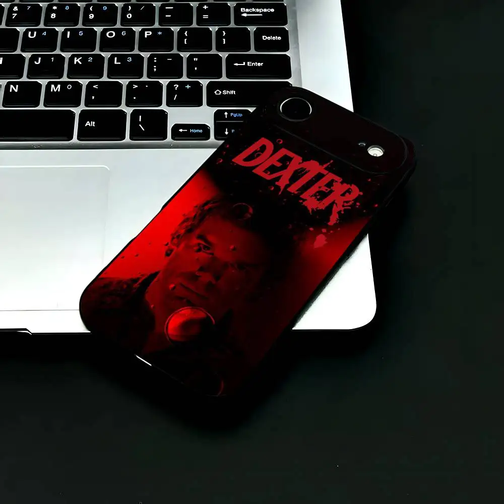 برنامج تلفزيوني D-Dexter M-Morgan جراب هاتف أنيق أسود متجمد TPU جراب هاتف For12-17. تصميم مطلي بخاخ الأشعة فوق البنفسجية