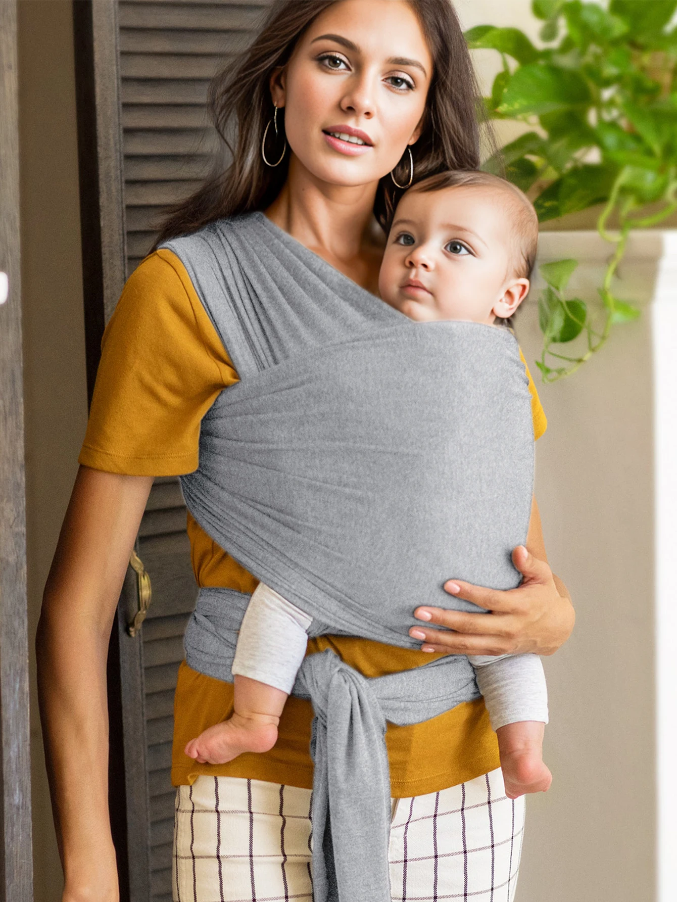 غطاء خلفي للأطفال حديثي الولادة قابل للتنفس ومضاد للانزلاق ومصمم لدعم الأرداف. إنه لا يقرص الأكتاف وأنا