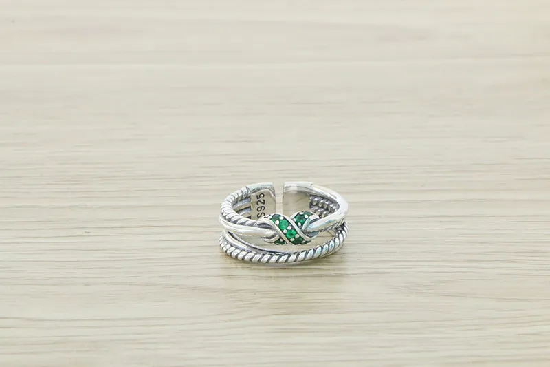 Original niche European and American street port style s925 sterling silver green crystal ring Fried Dough Twists index finger r