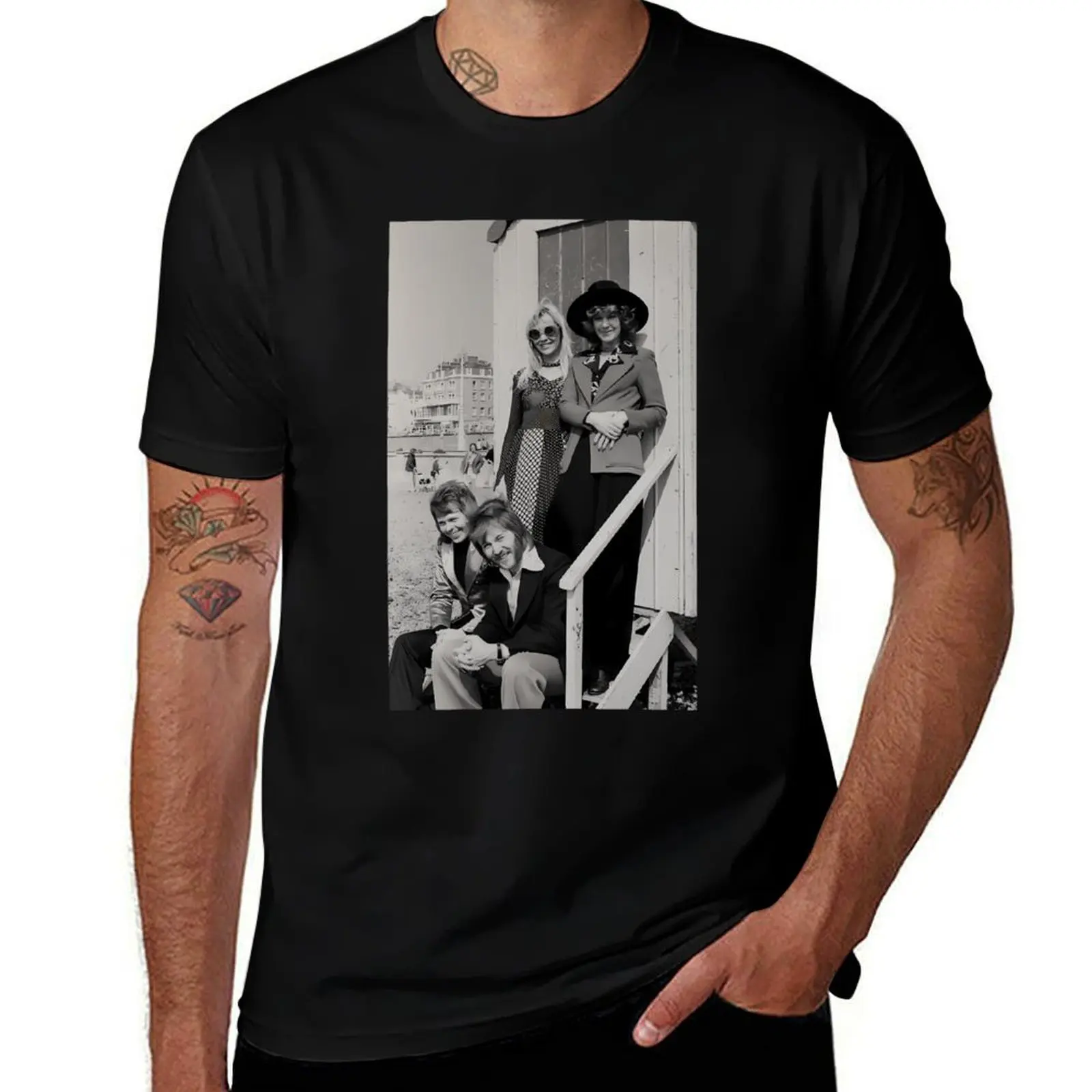 Musical Fusion With Legends 005 Poster T-Shirt Simple Solid Color Crew Neck Tee