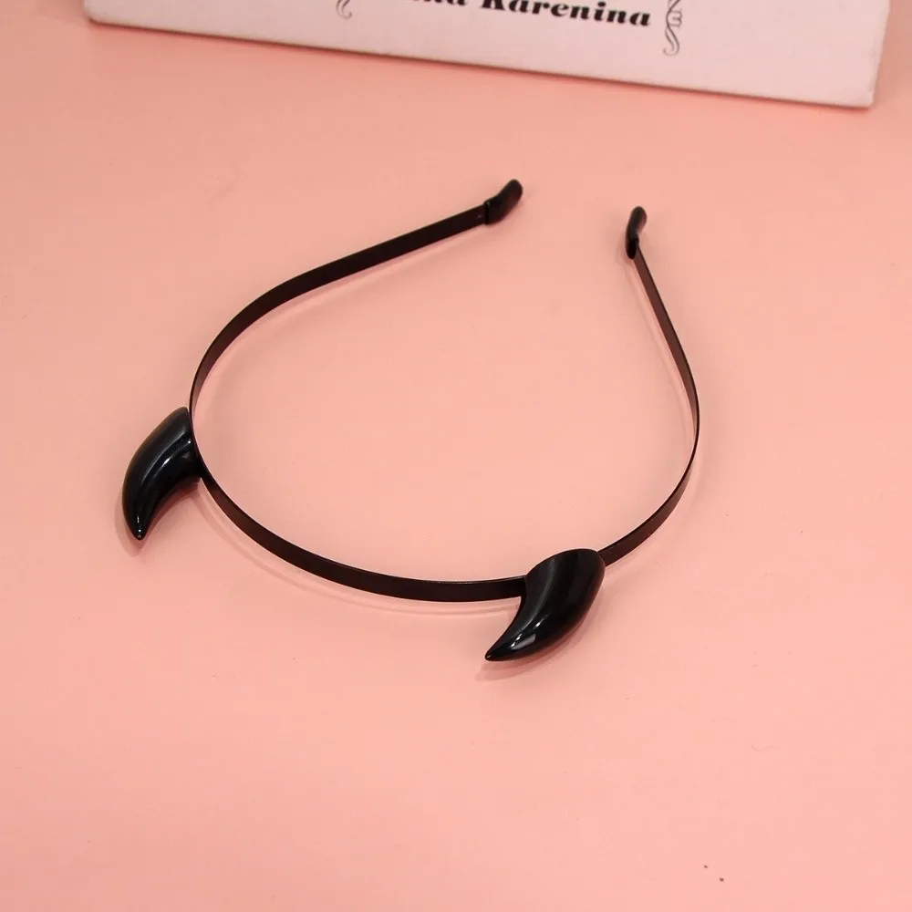 Gothic Animal Devil Horn Hairband Glossy Resin Ox Horn Hair Clips Lightweight Alligator-clip Anime Headband Music Festival