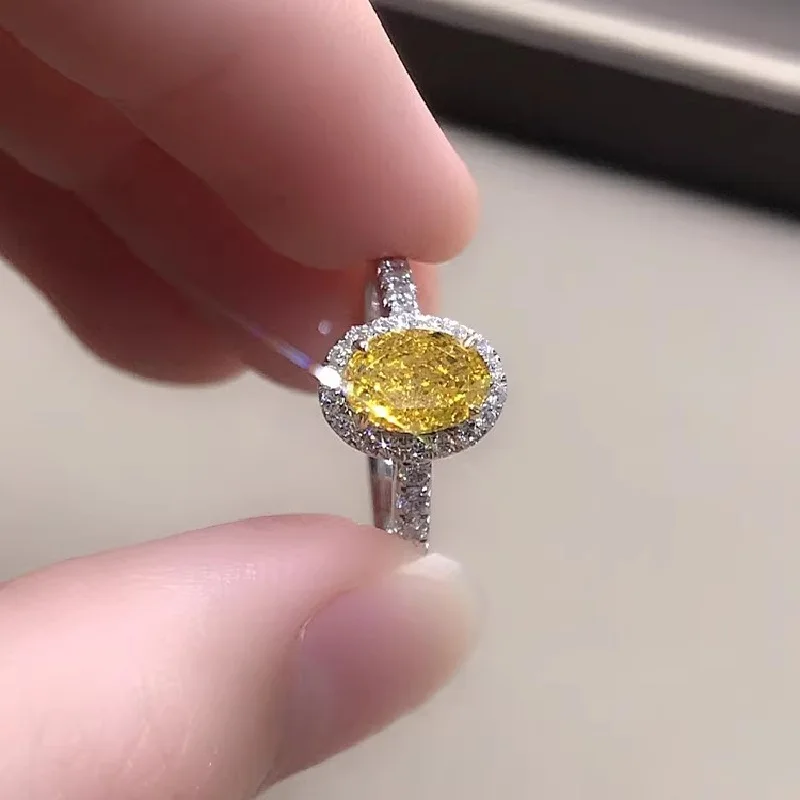 

18K Gold Ring Oval Yellow Mosang Diamond D Color VVS1 Women's Ring Engagement/Birthday/Anniversary/Banquet/Valentine's Gift