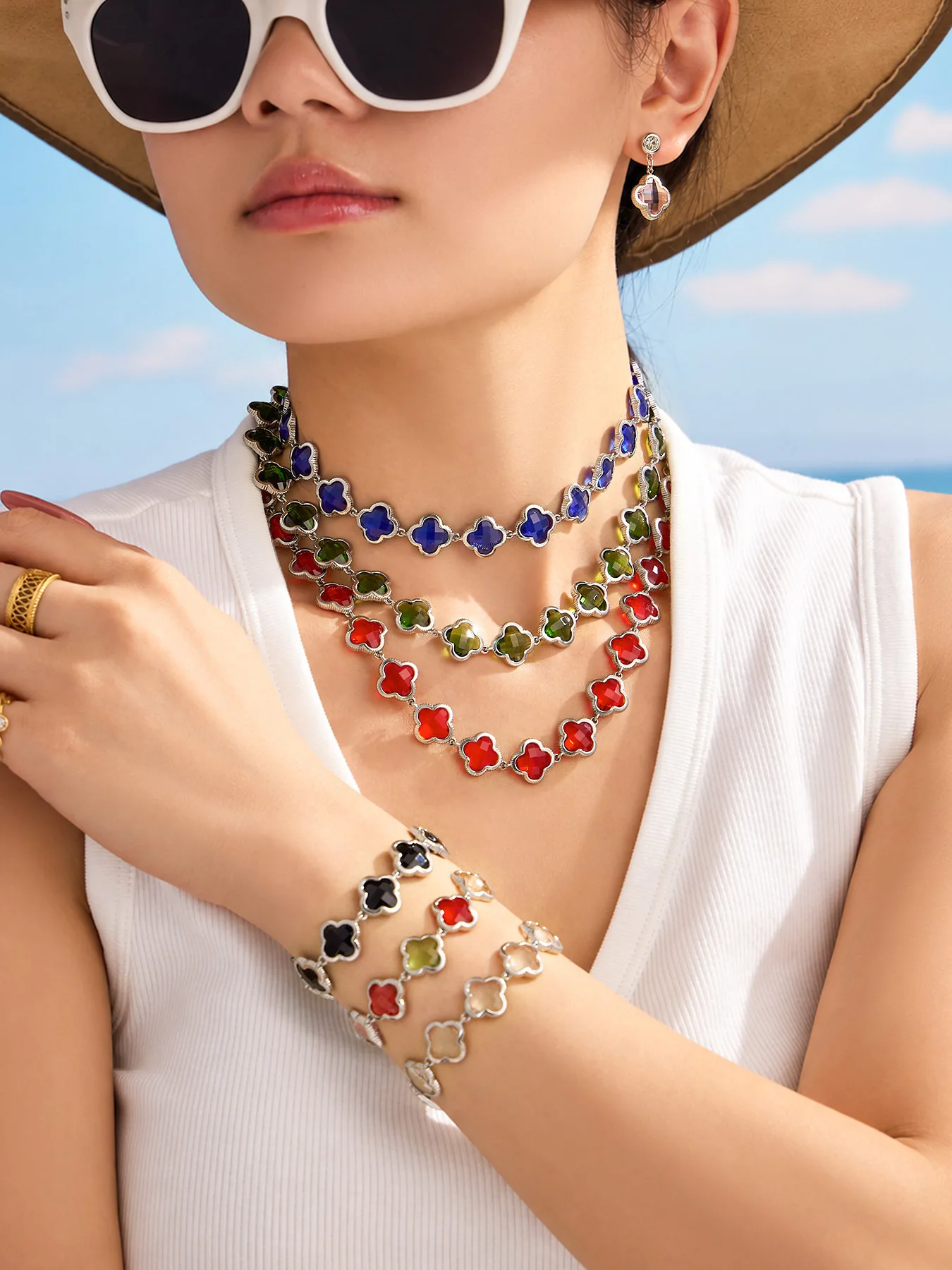 Facettierter Glasstein 4-Blatt-Blumen-Halskette Armband Ohrringe 18k Vergoldeter Edelstahl 3-teiliges Kleeblatt-Schmuckset für Damen – Detail 12
