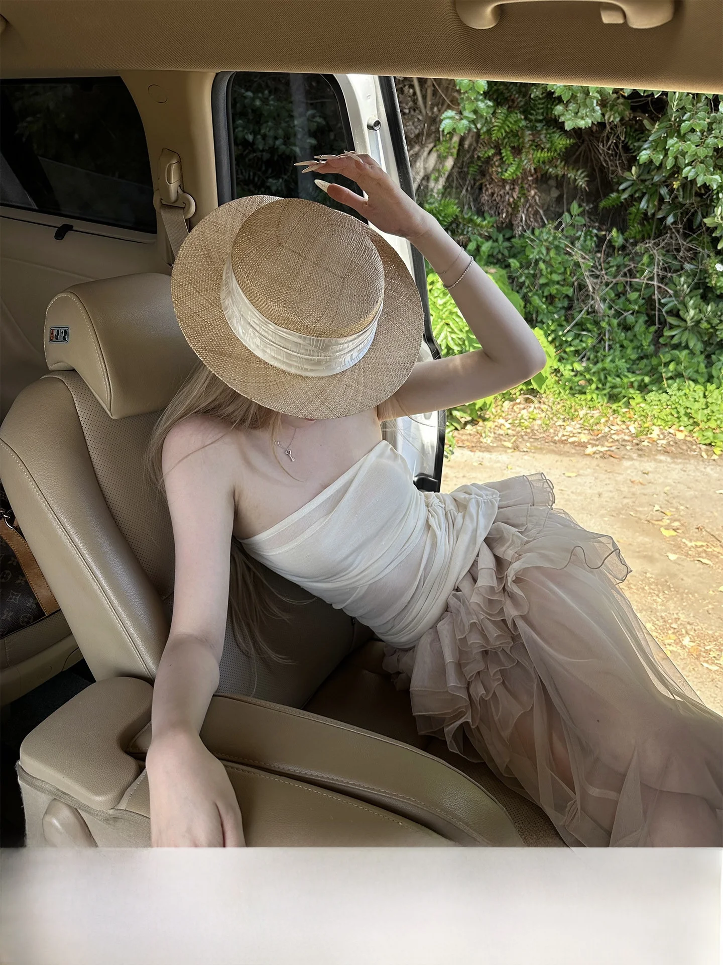 Rase Le Sol Cream Waisted Strapless Top Pleated Waist Cinched Bustier Top Women's Slim Fit Rase Le Sol Original Design