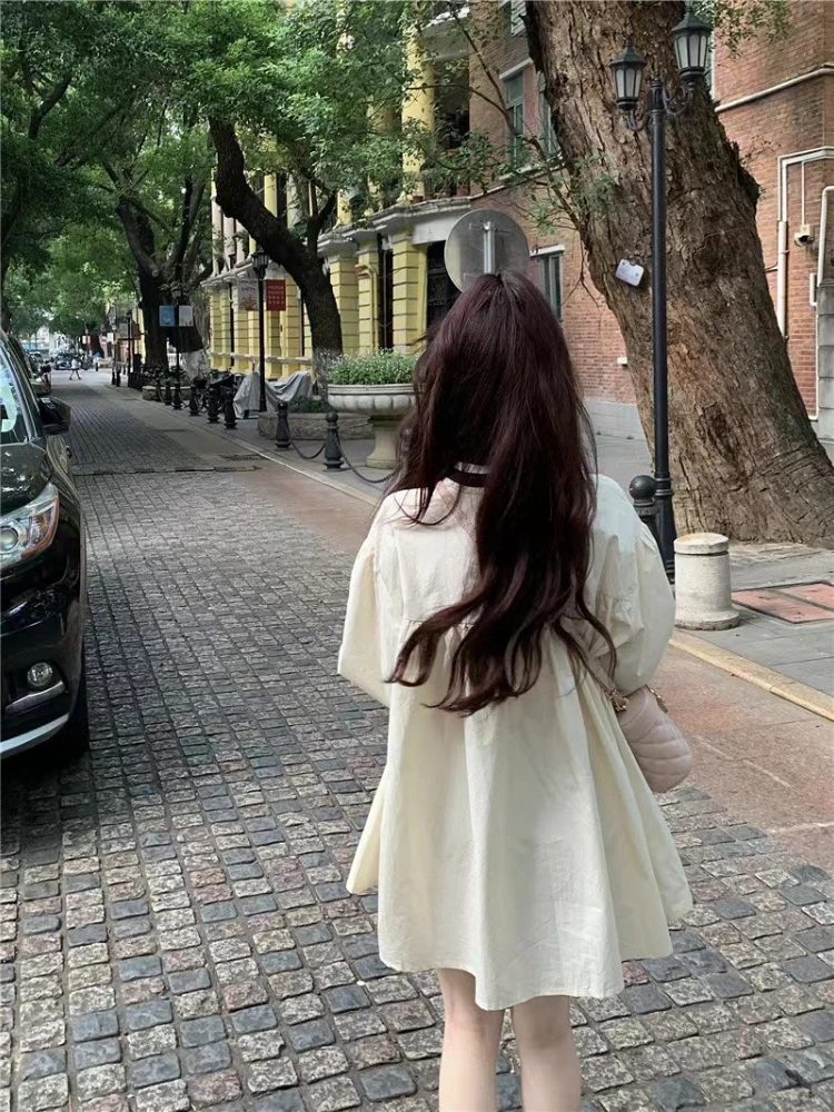Abito francese vintage con maniche a palloncino Girly rilassato girocollo con fiocco e abito a trapezio smock Gonna silhouette mini bambola tono tè alla moda