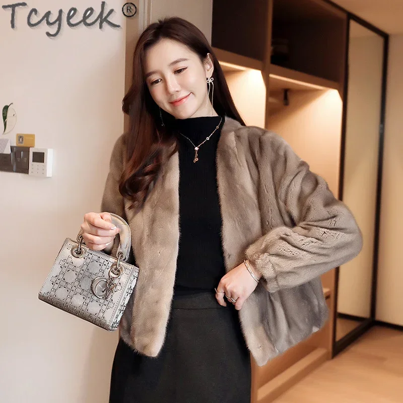 Tcyeek Natural Mink Fur Coat Short High-end Real Fur Jackets Woman Clothing Real Mink Fur V-neck Coats Winter Women's Jacket