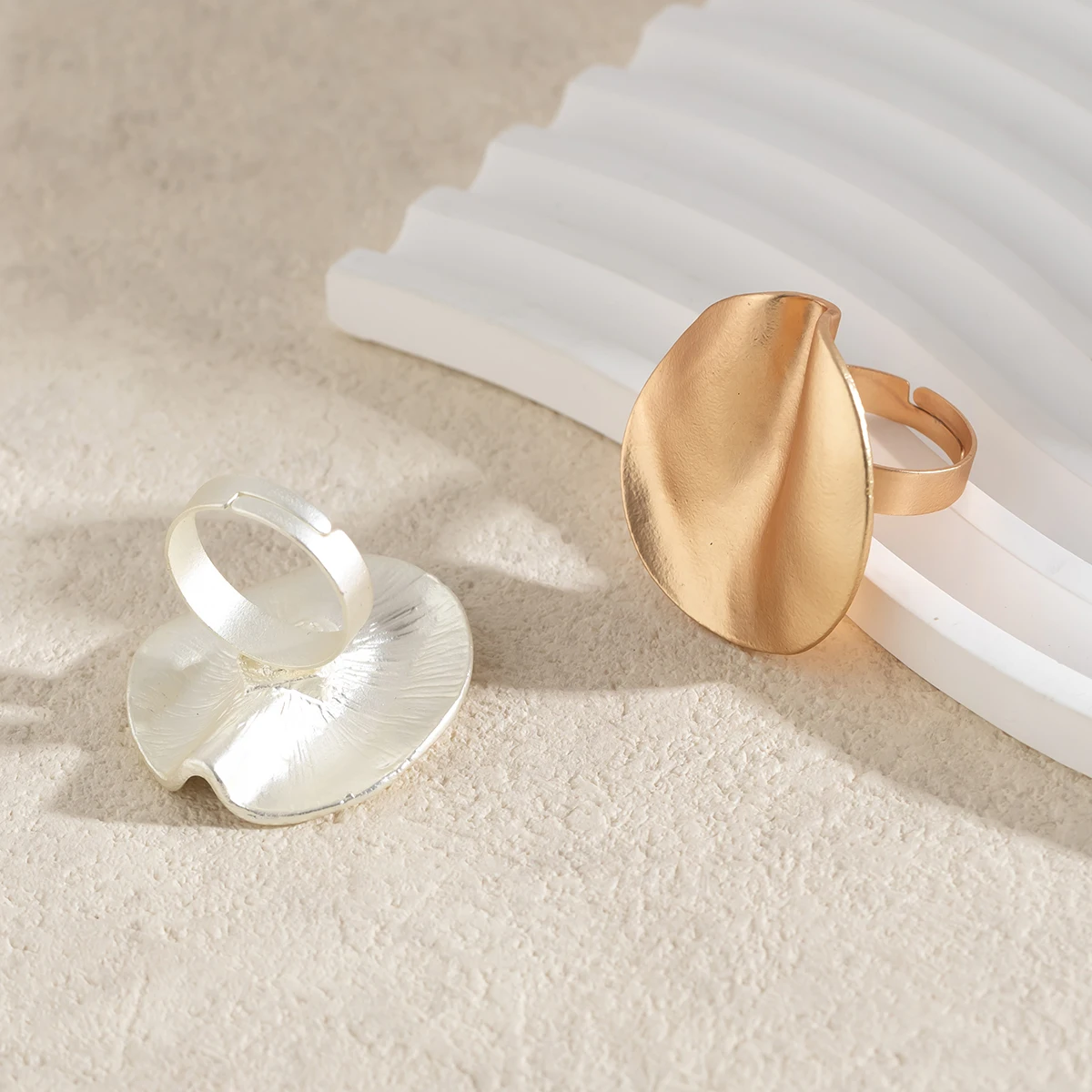 Lacteo 2024 Trendy Geometric Irregular Big Cuff Ring for Women Matte Gold Color Finger Ring Ladies Party Gifts Jewelry Girls