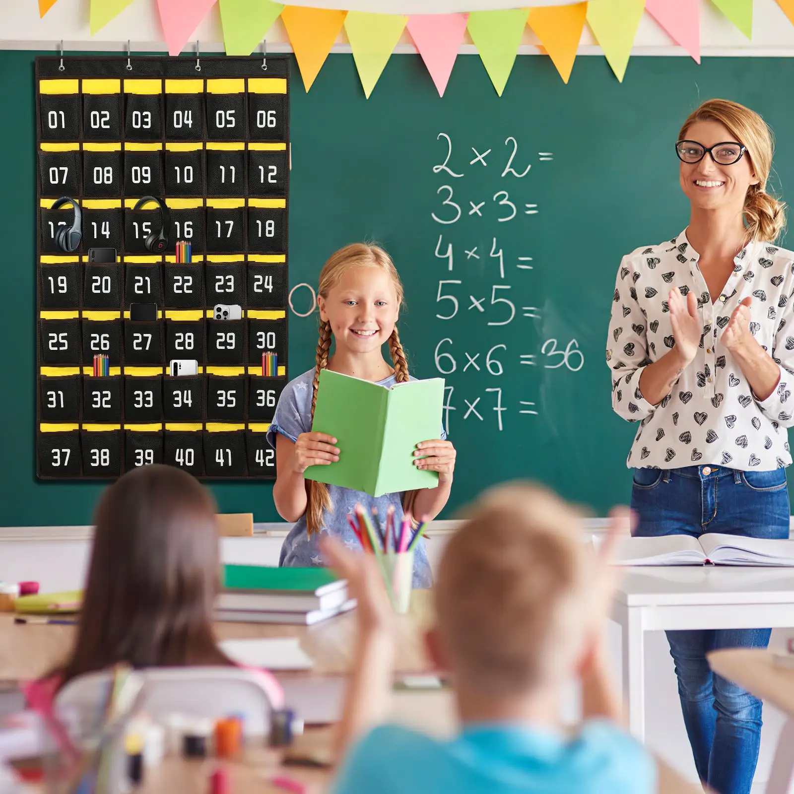 Imagem -05 - Suporte de Gráficos de Bolso para Sala de Aula Organizador de Armazenamento de Calculadora Gráfico de Bolso Numerado Pendurado com 42 Bolsos