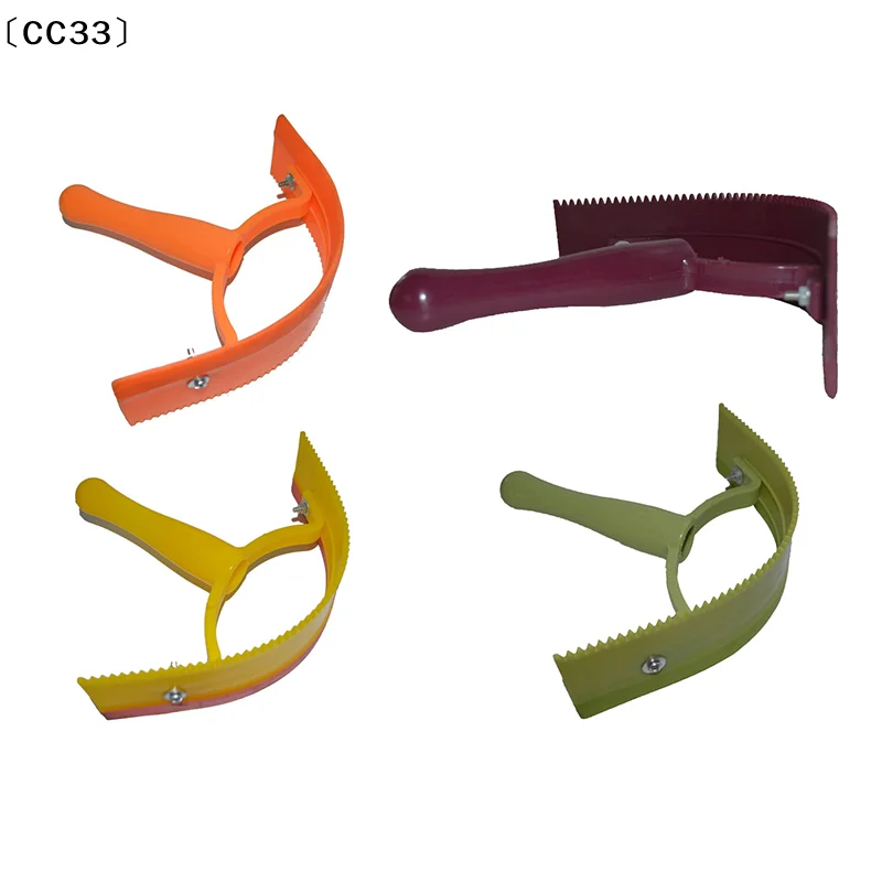 Horse Sweat Scraper With Handheld Grooming Cleaning Animal Cattle Horse Donkeys Accessories Random Color〔CC33〕