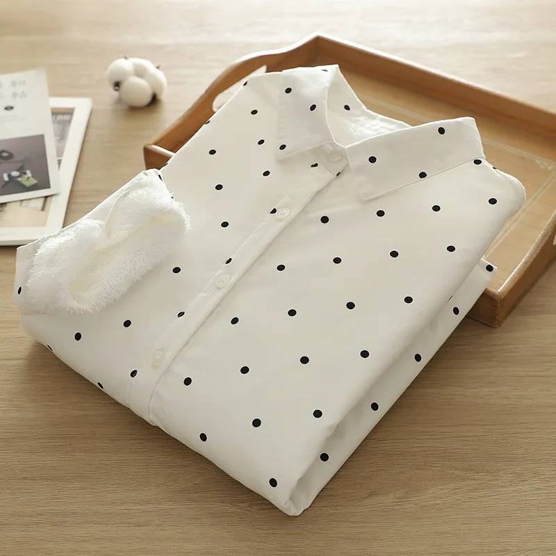 

[Ready Stock] High Quality Women Cotton Vlvet Blouse Shirt Autumn and Winter Thickened Fleece Polka Warm Bottom Inner Shirts