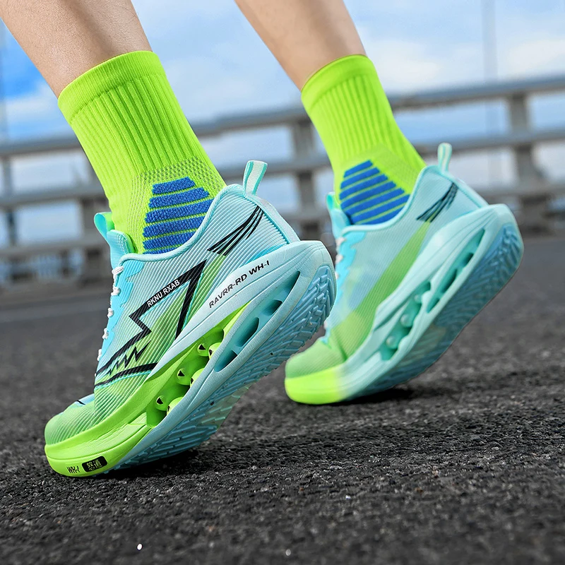 Unisex Ultrathin Breathable Running Shoes Popcorn sole Light Soft Men Sneakers Cozy Mesh Fashion Women Outdoor Flat bottom Shoes