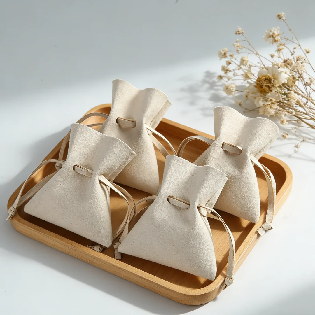 

Набор из 5 прочных мешочков из микрофибры и замши для украшений, многоразовые мешочки на шнурке, мини-подарочные пакеты для свадебных сувениров и ежедневного хранения