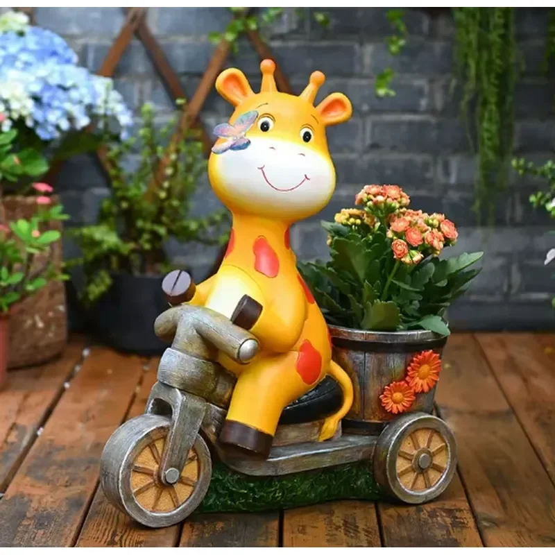 Resin Artistic Cute Cartoon Giraffe Animal Shape Succulent Flower Pot Sculpture Outdoor Decoration for Kindergarten Villa