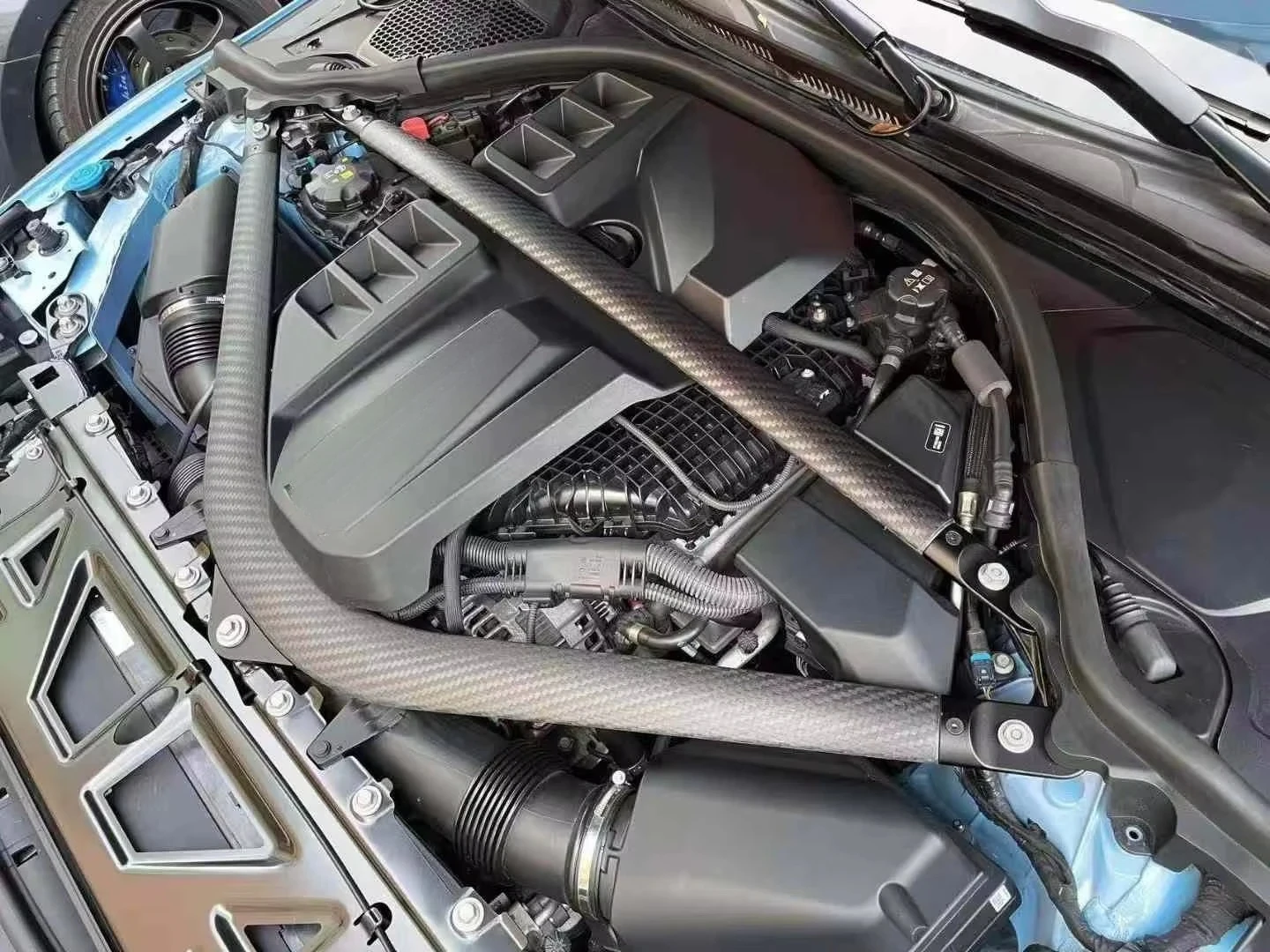 

Dry Carbon Fiber Front Support for G8X M2/M3/M4