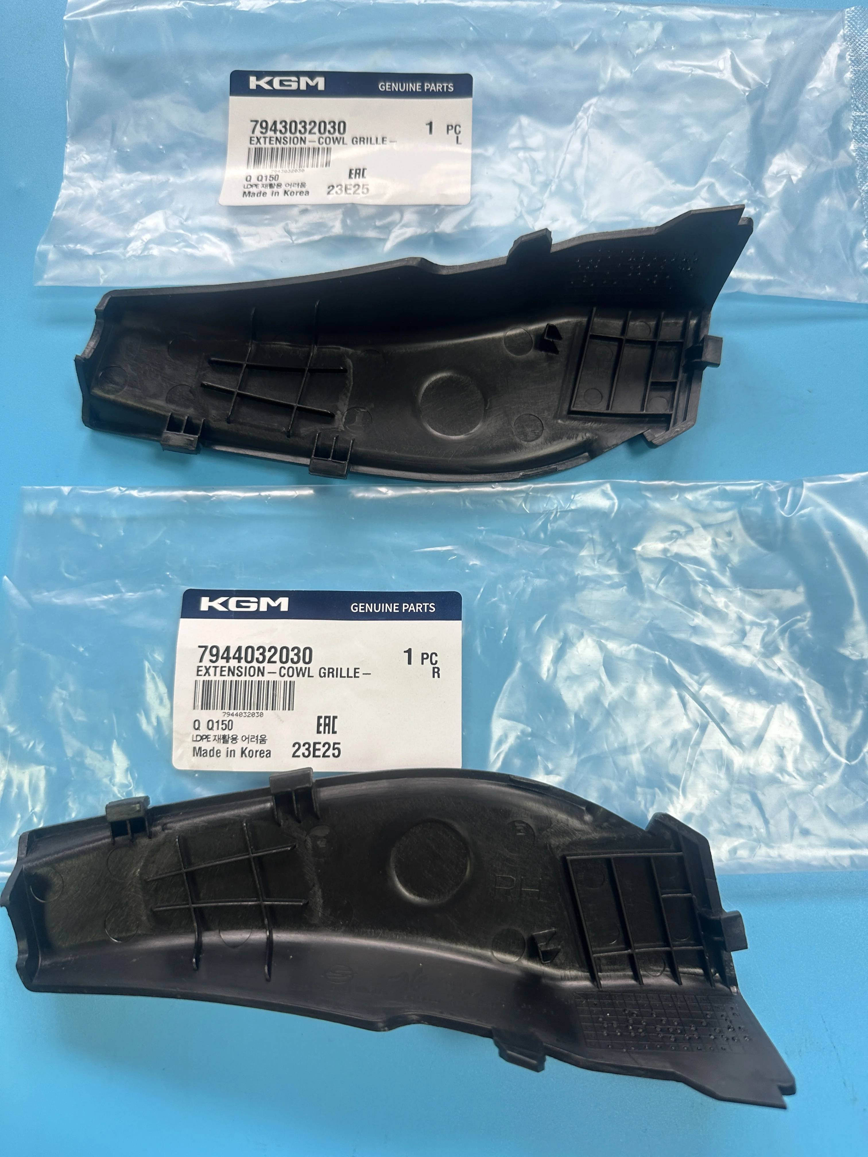 Genuine Cowl Grille Extension Left 7943032030 Right 7944032030 For Ssangyong Actyon Actyon Sports II