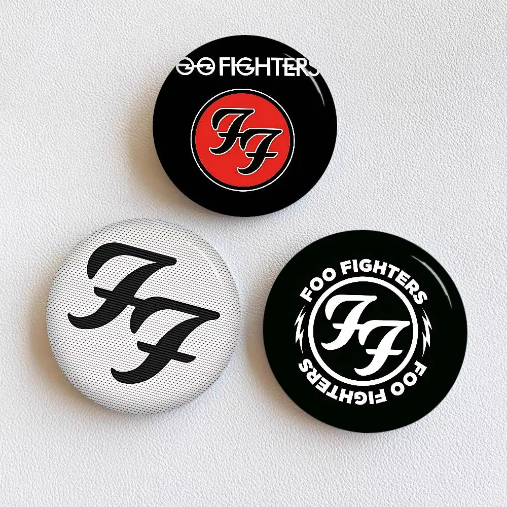 Rock Band F-Foo F-Fighters Tinplate Pin Button Custom Anime Role Old-school Brooch Cartoon Collar Badge Jewelry Gift Fans