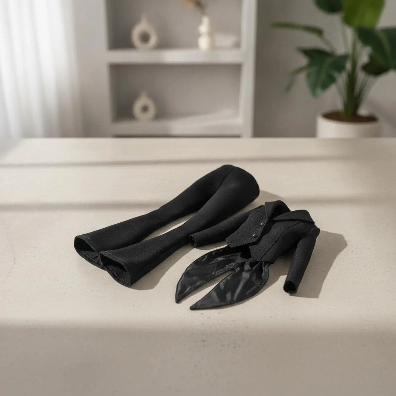 Female Figure Formal Attire Suit Set with Wing Back Jacket Bandeau Top Flared Pants for Doll Photography Collectible Showcase