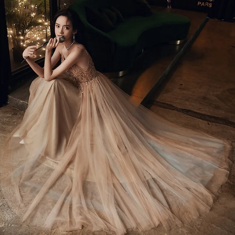 الصناعة الثقيلة مسمار حبة حزام مساء اللباس 2025 نمط جديد الاجتماع السنوي حفلة عيد ميلاد الجنية نمط طويل مأدبة اللباس #3