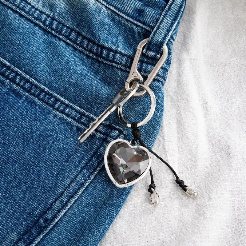 

Irregular Heart Acrylic Keychain Irregular Charm Pendant Keyring Jewelry For Girl Women Gift Bag Decoration