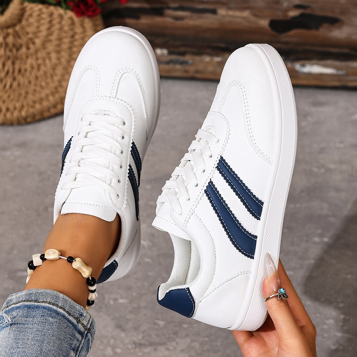 Damen-Tennisschuhe, flache Modelle, modische Schuhe in verschiedenen Farben, Schnürschuhe, vulkanisierte Schuhe, Frühling/Herbst, Damen-Outdoor-Sportschuhe, Fußbekleidung. – Detail 15