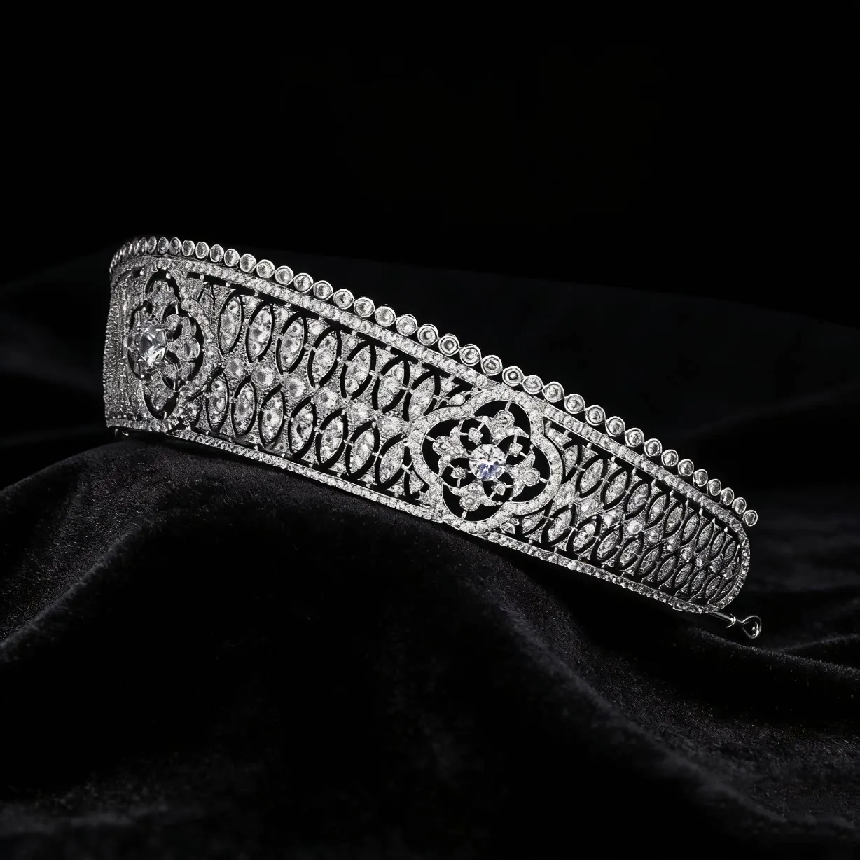Russian Clover Lucky Royal Crown Hair Accessory Vintage Luxury Wedding Bride Zircon Hair Ornament Bridal Accessories