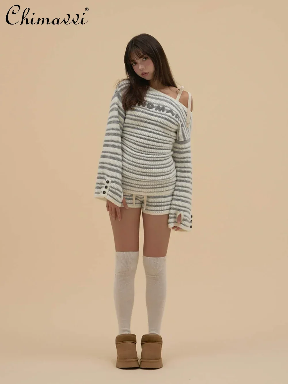 봄가을 신상 여성 스트라이프 니트 세트 긴팔 오프숄더 스웨터 하이웨이스트 반바지 투피스 세트