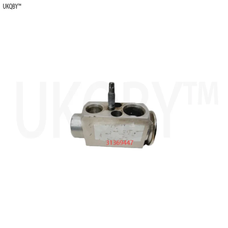 

Bracket screw kit heat exchanger, component 31291817 · expansion valve
