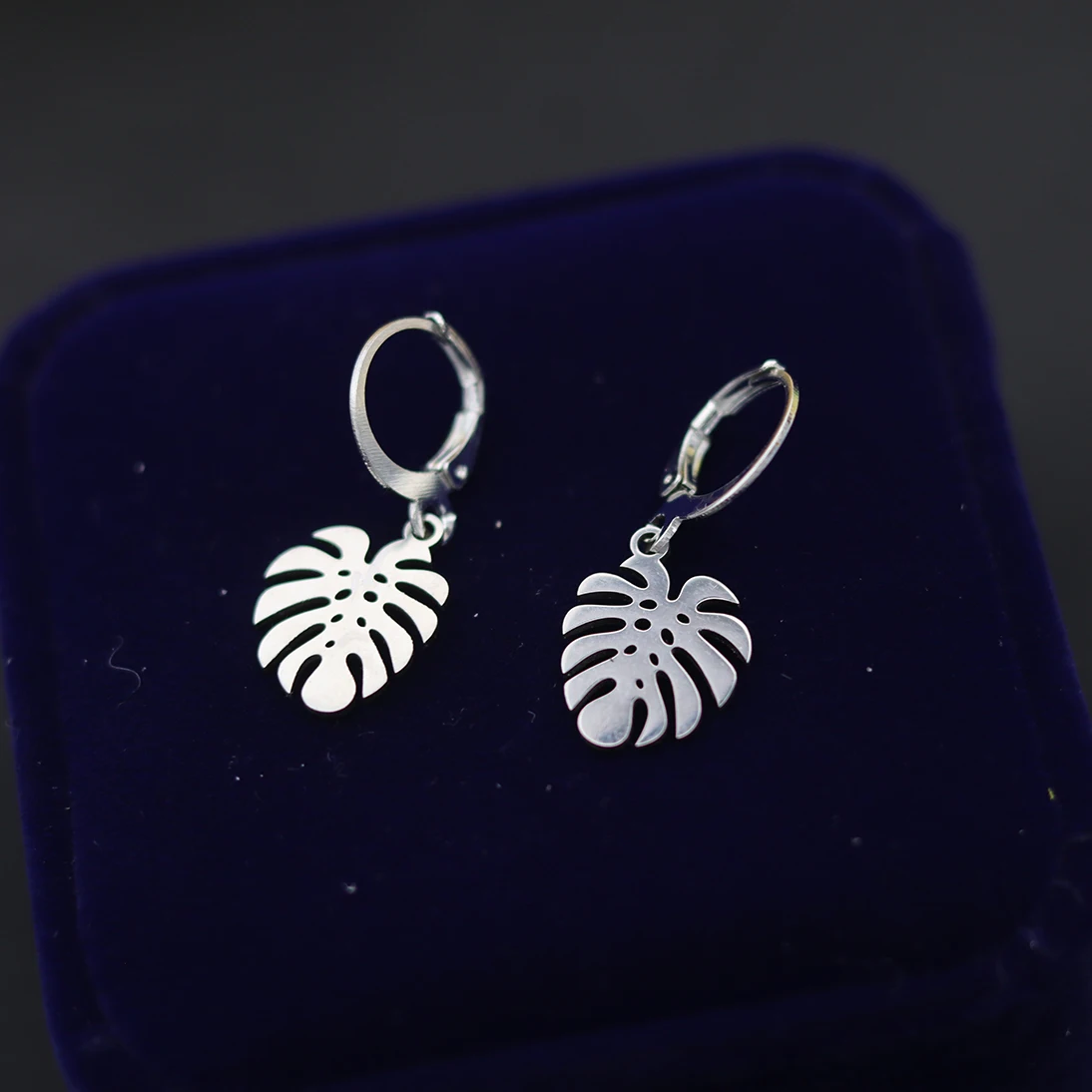 Chandler Edelstahl Monstera Blatt Tropfen Ohrringe Boho Schmuck Stilvolle Pflanze Geschenk Herren Paar Geschenk Zubehör