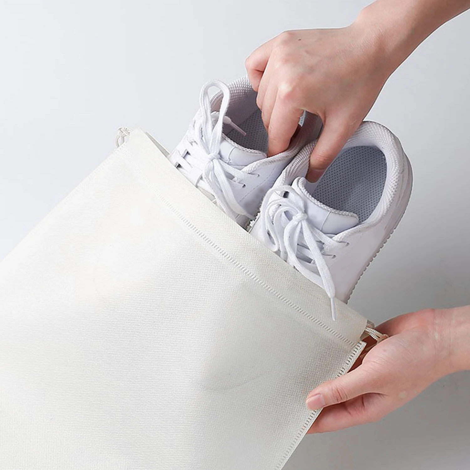 Portable Drawstring Bag Dustproof Nylon Drawstring for Small Items Non woven Fabric  Cloth Bag Jewelry Storage Bag