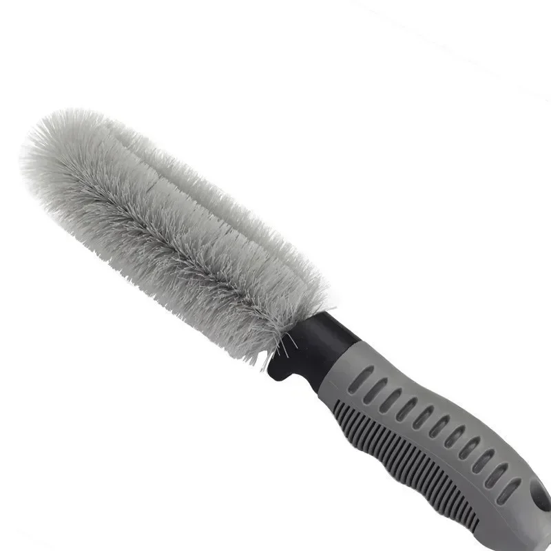 Source manufacturer Xinfa car wash tool hub brush curved tire brush rim brush Clean tire brush