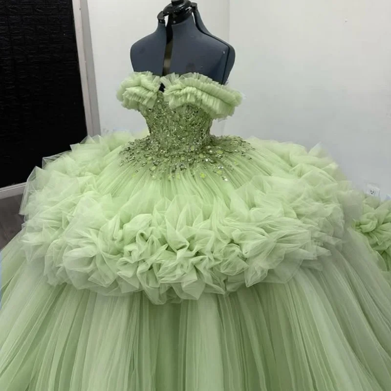 

Customized mint green Quinceanera Dresses Off the Shoulder crystal glitter decal Lace layering Long tail Vestido 15 Quinceanera
