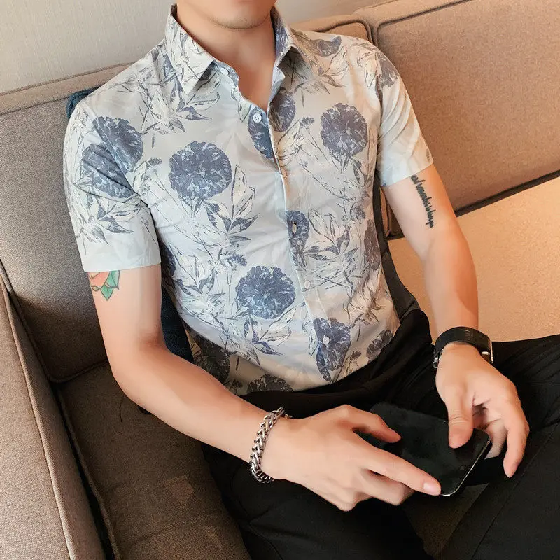 Men New Long-sleeved Shirt Handsome Contrasting Trend Printed Men Casual Shirt