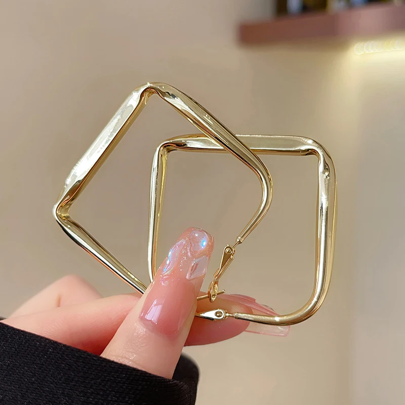 

Light luxury high-end rhombus earrings women's big earrings