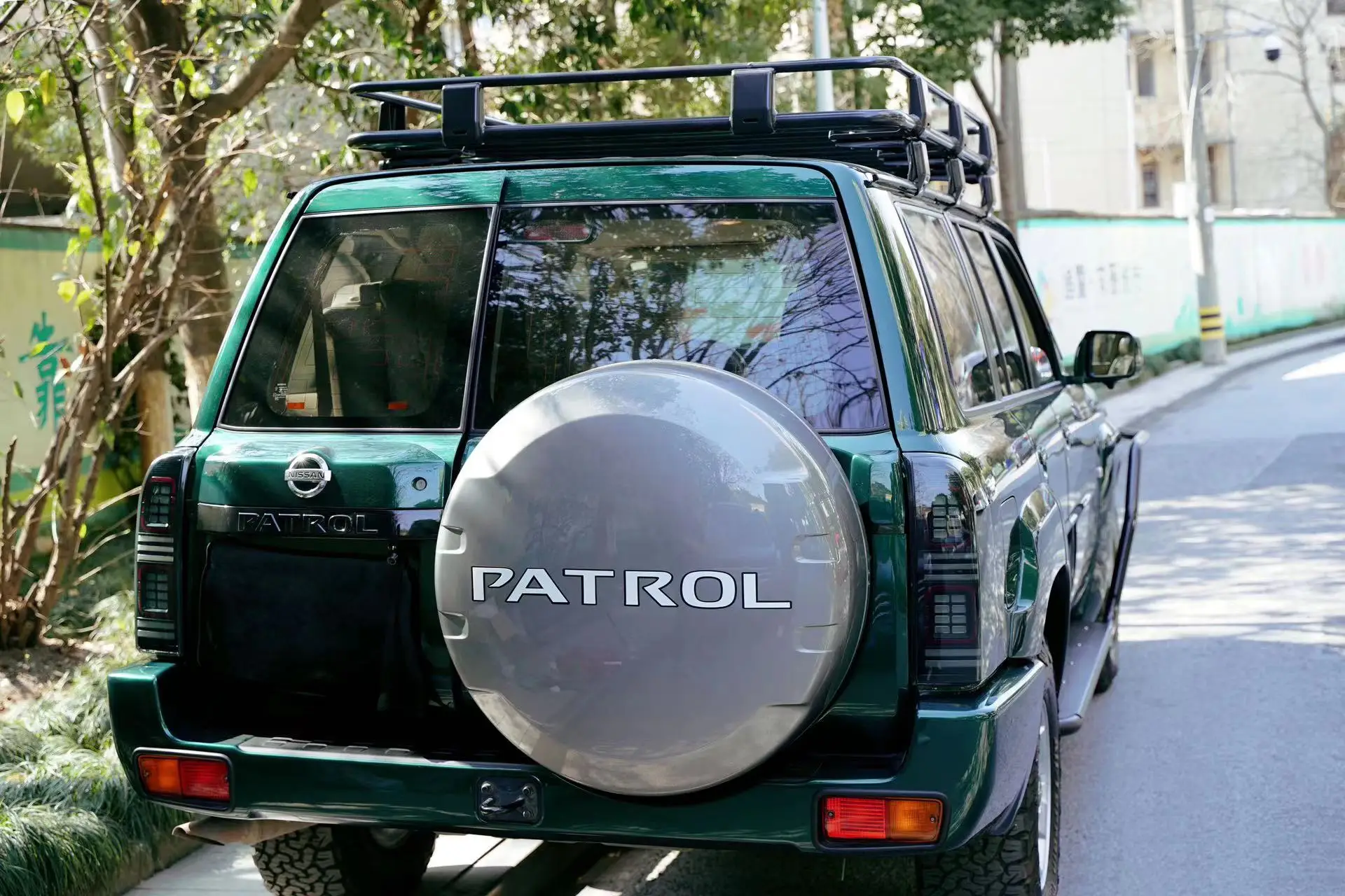 Car Back Lamp For Nissan Patrol Y61 2005-2016 5th Modified LED Tail Light With Dynamic Animation Red Auto Parts