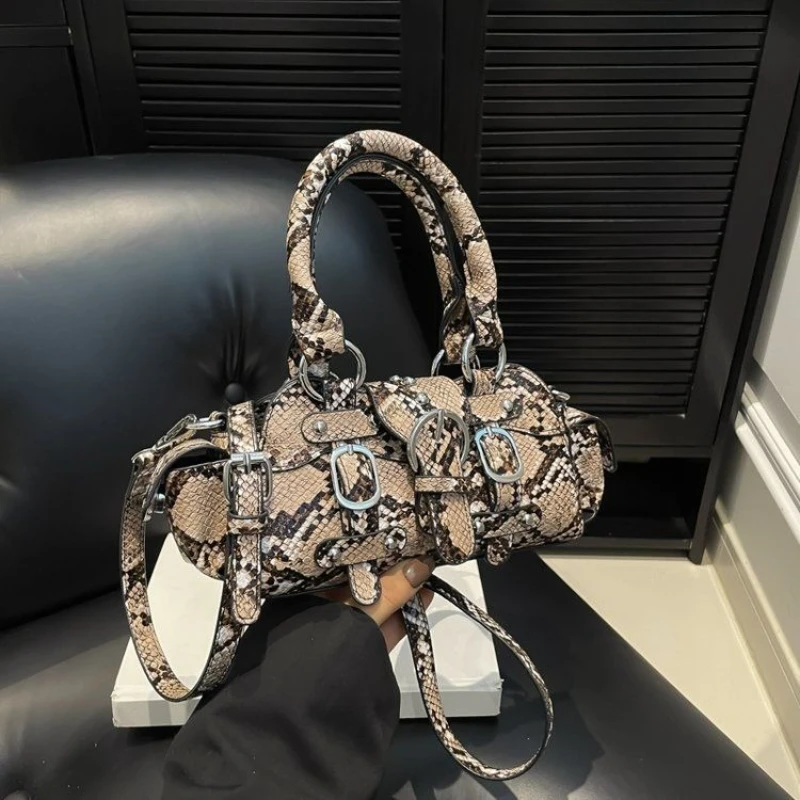 

Designer Brand Fashion Snake Pattern Handbag Cross Body Shoulder Bag Sweet Cool Hot Girl Bags for Women
