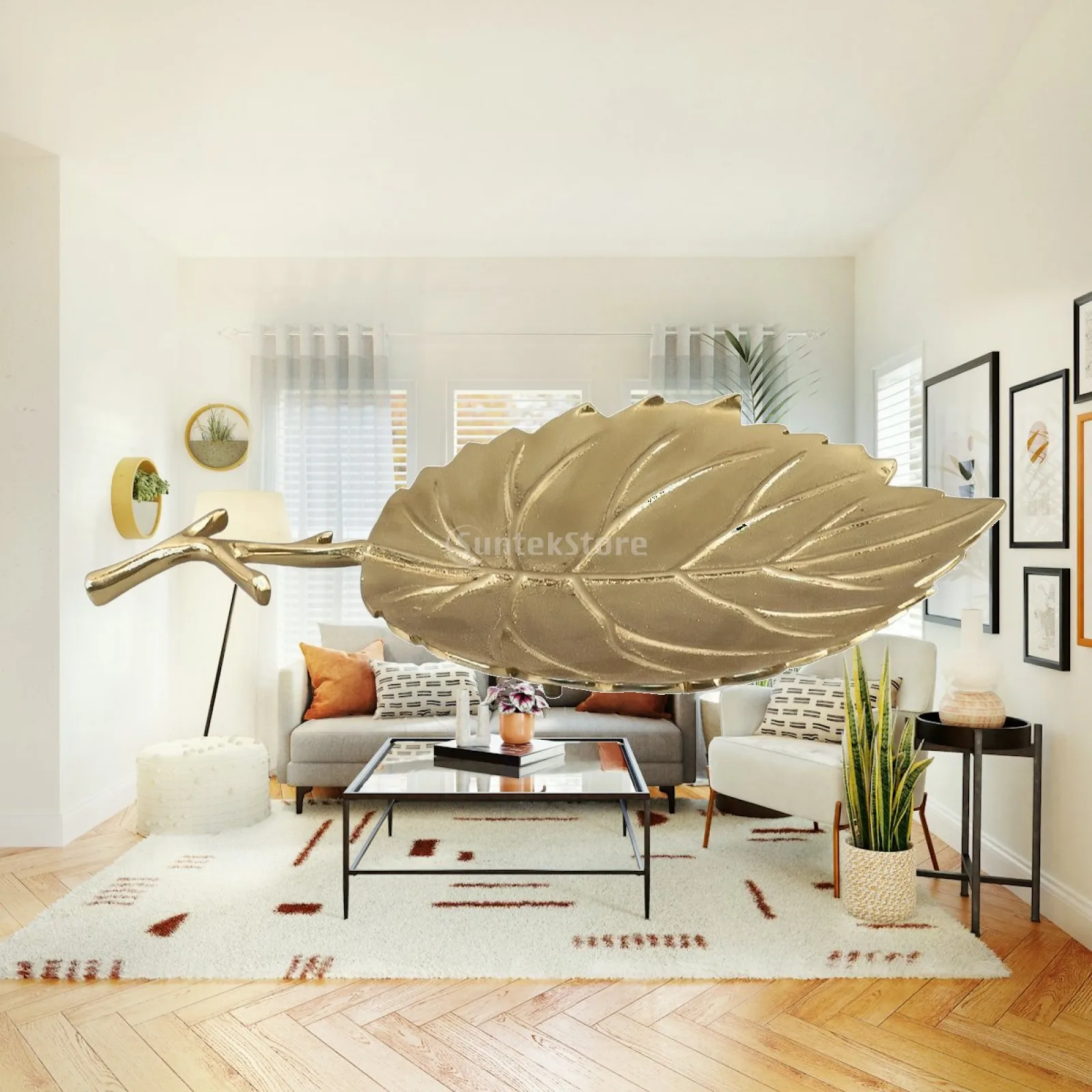 Sculptural Brass Leaf Tray for Coffee Table Decor Gold Tone Foliage Ornament for Dining Table Desk Home Accent Piece