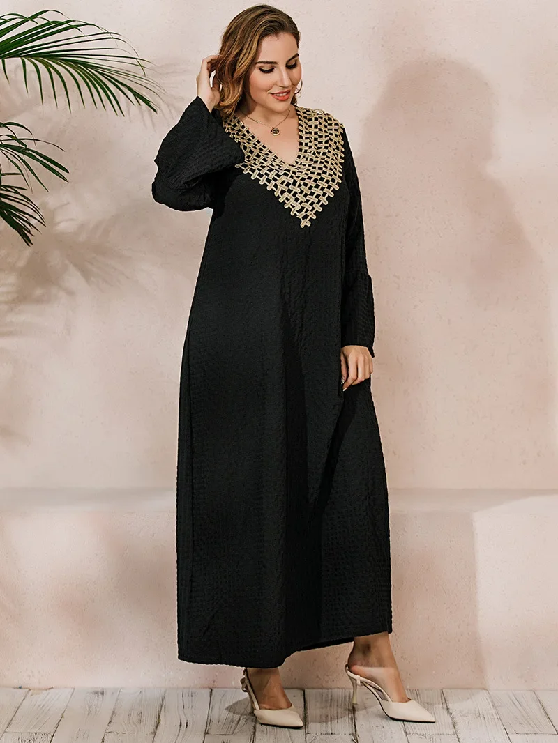 Autumn Winter Robe V-neck Embroidery Abayas for Women Longue Femme Musulmane Women Dubai Abaya Kaftan Turkey Islam Muslim Dress