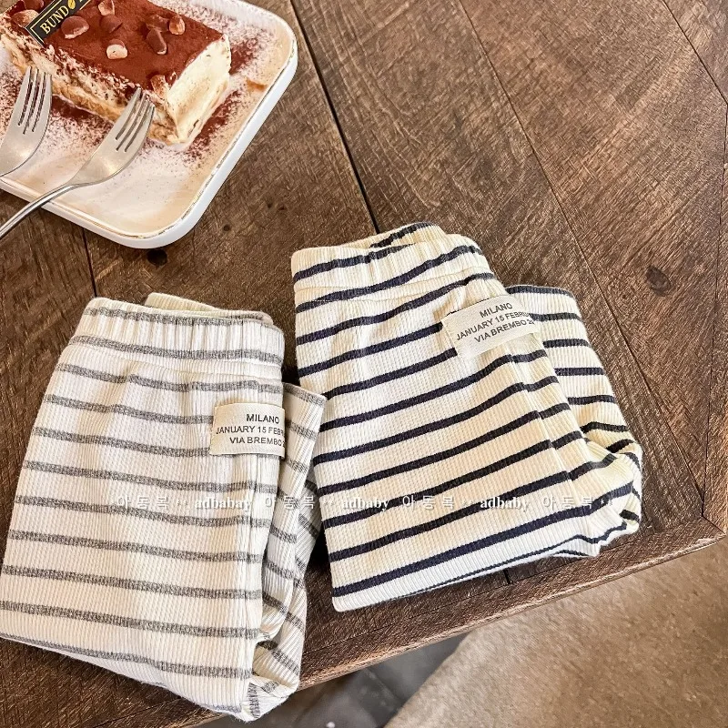 Girls  Summer Leggings Shorts Korean Style Grey Black Stripe Elasticity Skinny Knee Length Pants Kids Clothes