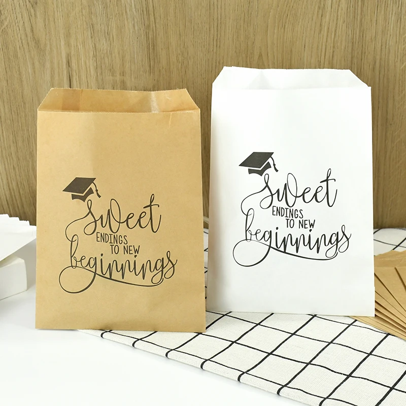 10Pcs 15x21cm Kraft Paper Candy Bags Class Of 2024 Graduation Season Party Favourite Packing Pouch Candy Biscuit Baking Wrapping