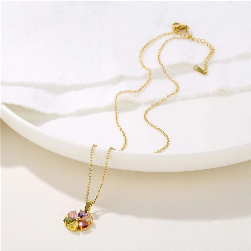 Fashion Colorful Zircon Flower Pendant Necklaces for Women Girls Stainless Steel Trendy Romantic Jewelry Accessories Gifts