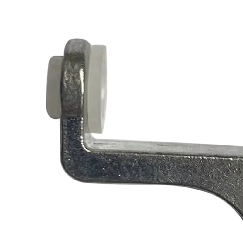 

AEA7-13297179 Автомобильная внутренняя дверная ручка, соединительный кронштейн с втулкой для VAUXHALL CORSA MK3 III Opel Corsa D 2006-2015