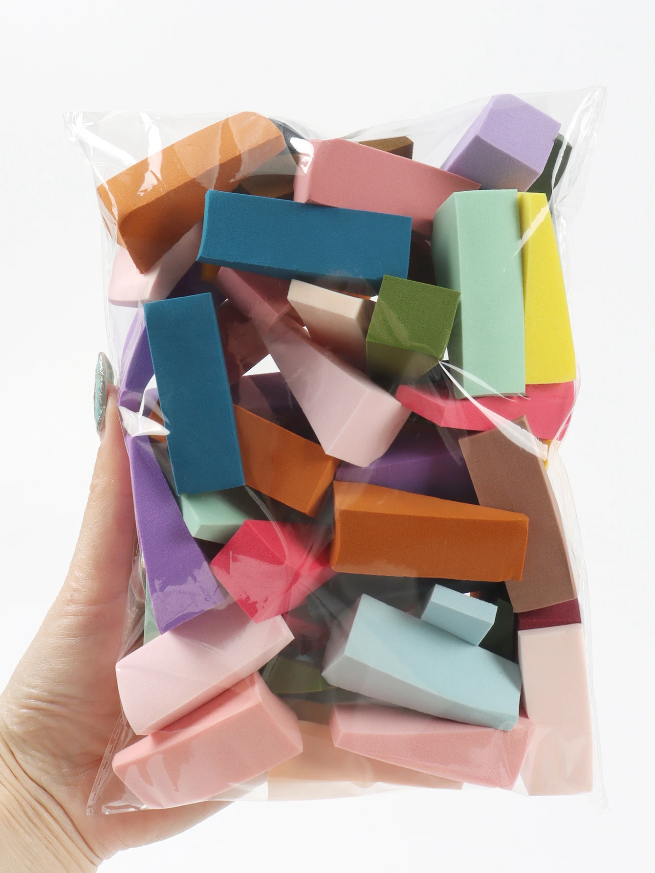 ランダム台形パウダーパフ 10-20-30-50-100 個、ウェットおよびドライメイクアップツール、すべての肌タイプに適しています