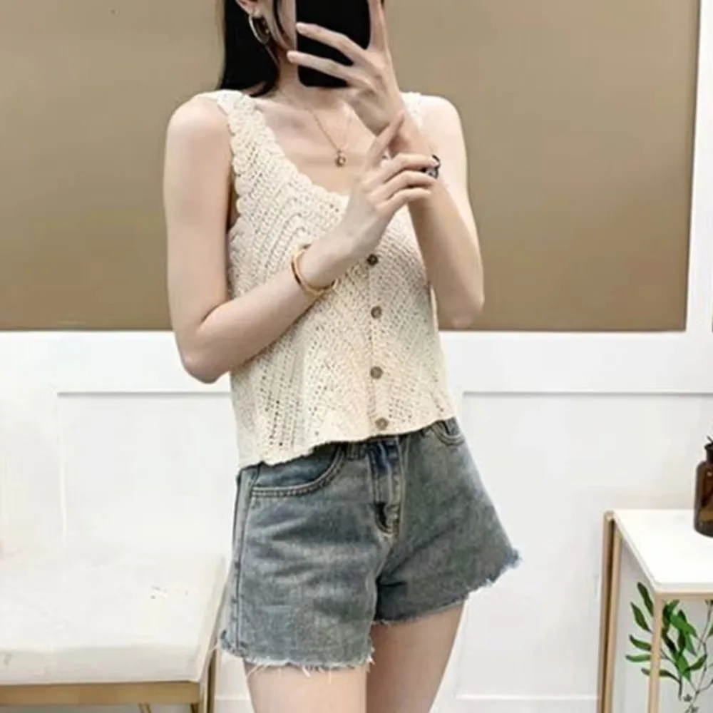 

Gifts Solid Color Women's Knitted Tank Top Knitted Sweater Vest Round Neck Sleeveless Cami Tops Comfortable Hollow Out Sling