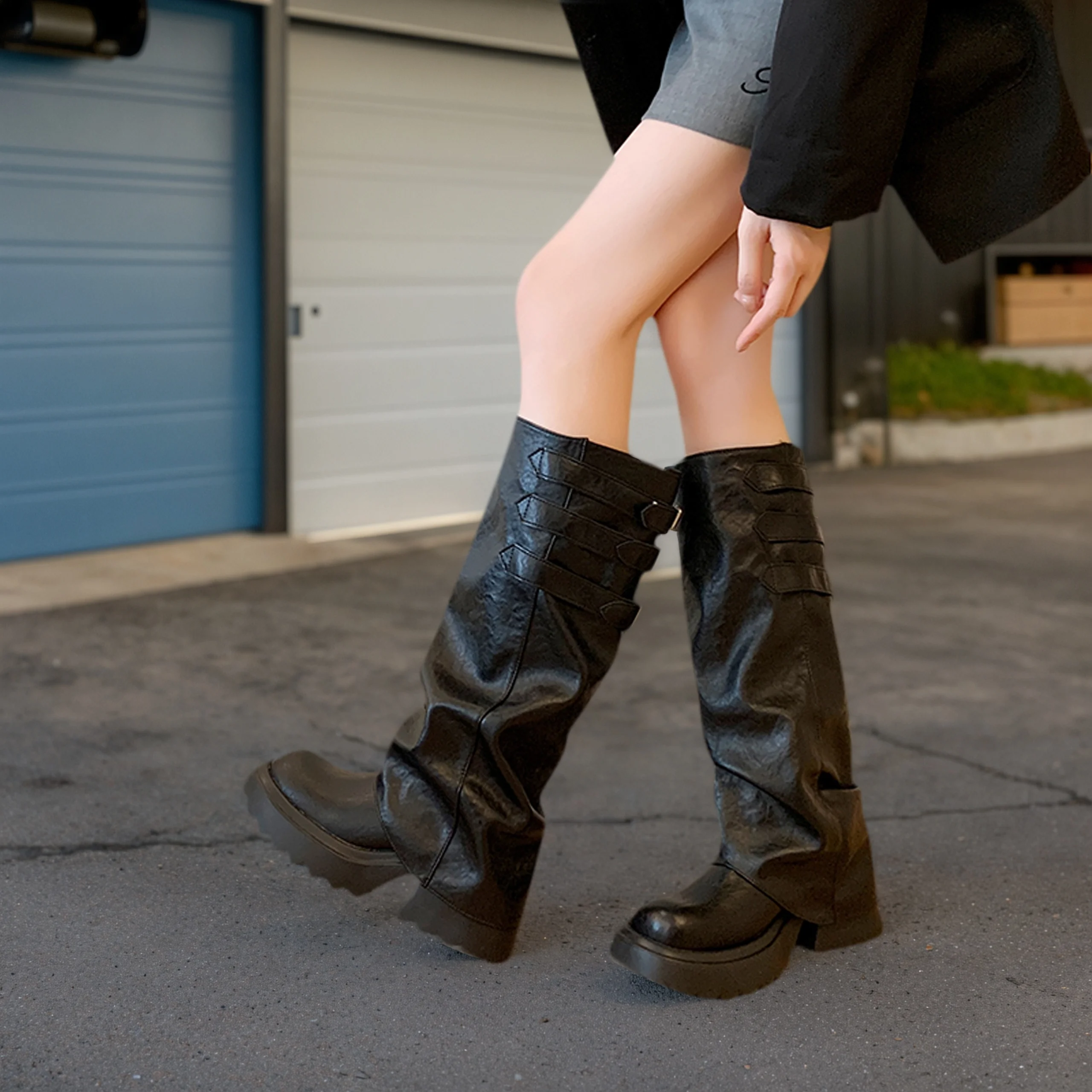 

Winter 2026 New Black Platform Chelsea Women Boots Knee High Women Shoes Fad Buckle Chunky Heels Motorcycle Snow Botas De Mujer