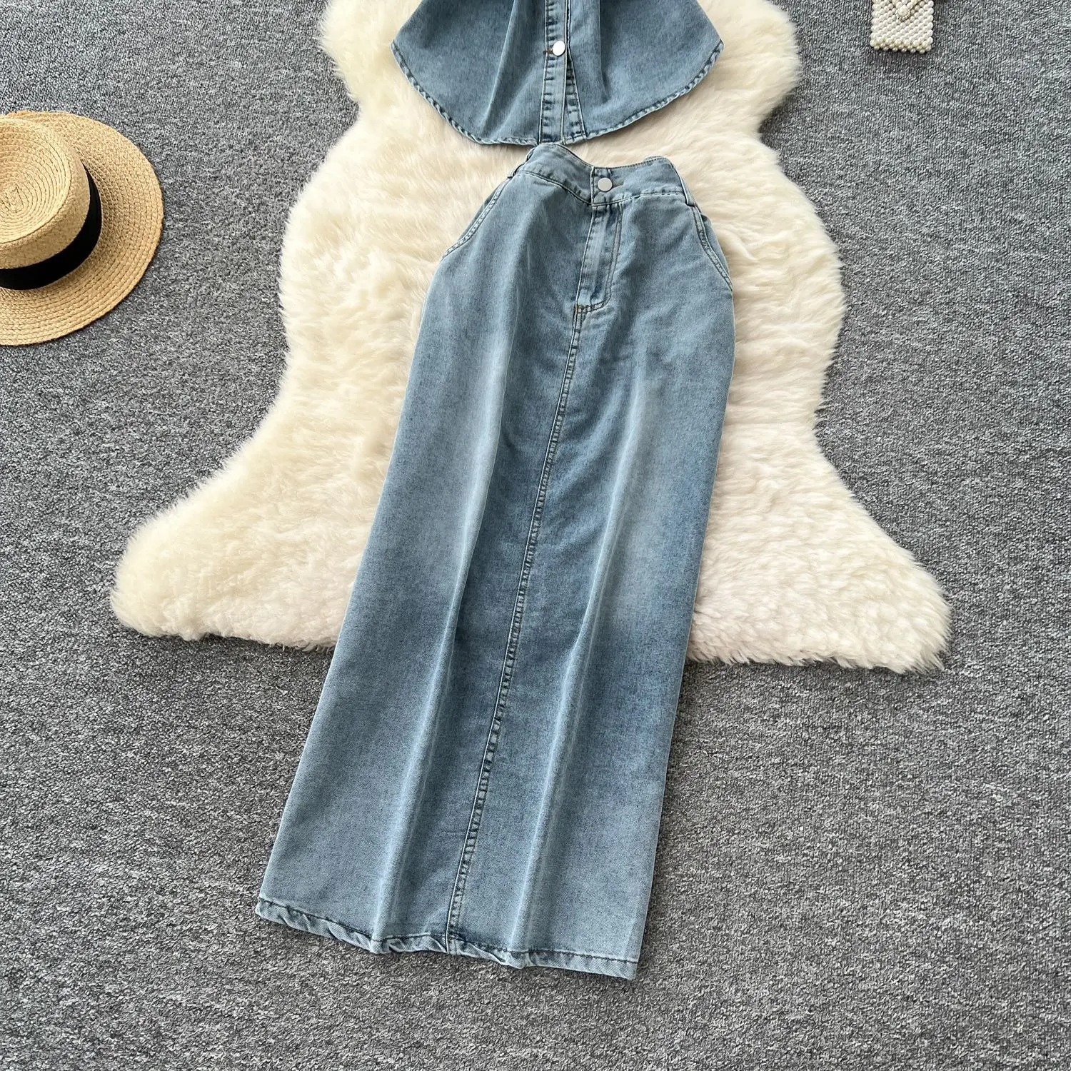 프렌치 라이트 성숙한 스타일의 스트랩 허리 짧은 소매 데님 탑 여성용 하이웨이스트 스플릿 힙 스커트 여름 투피스 세트