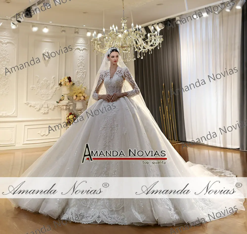 فستان زفاف دانتيل NS5035 Amanda Novias مخصص 2026 عرض ساخن بأكمام طويلة #5