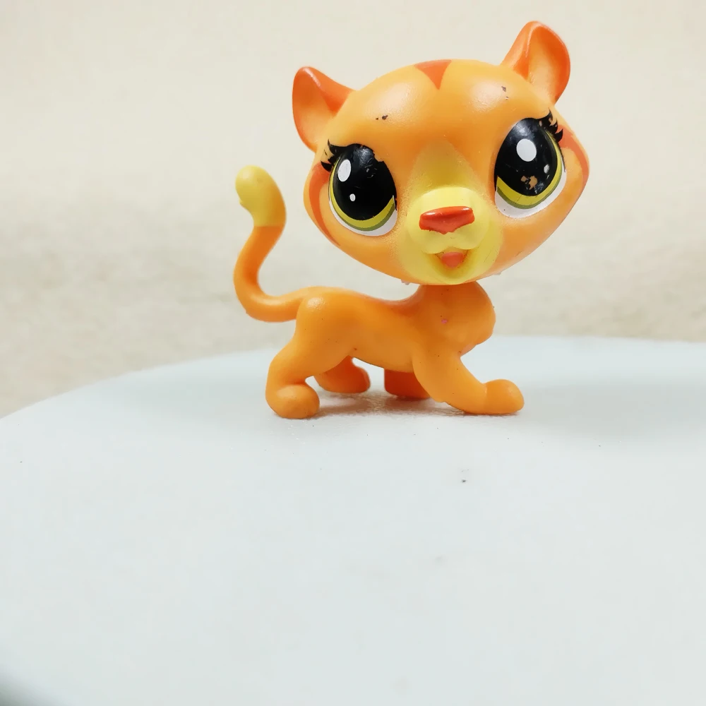 LPS PUMA Littlest pet shop Bobble HEAD Doll toys